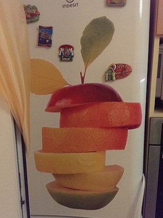 наклейка фрукты фото