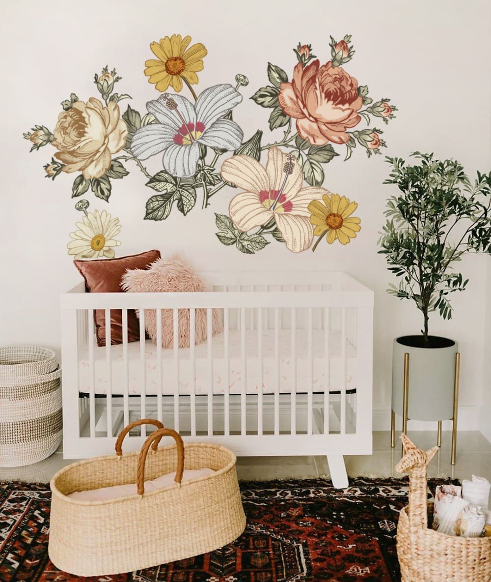 декор на стіну різноцвіття фото, вінтажні наклейки квіти фото, наклейка гібіскуси на стіну фото, троянди декор фото, польові квіти наклейки фото, інтер'єрні наклейки квіти фото, наклейка в спальню над ліжком фото, наклейки великі квіти фото, самоклеючі квіти на стіну фото, оформлення стін квітами фото, декор стін своїми руками фото, як прикрасити кімнату наклейками фото, ідеї для інтер'єру з квітами фото, створення квіткової композиції на стіні фото, стильний декор для вітальні фото, затишне оформлення спальні фото, декоративні наклейки для оновлення інтер'єру фото, дизайнерські наклейки на стіну фото, сучасне оформлення стін фото